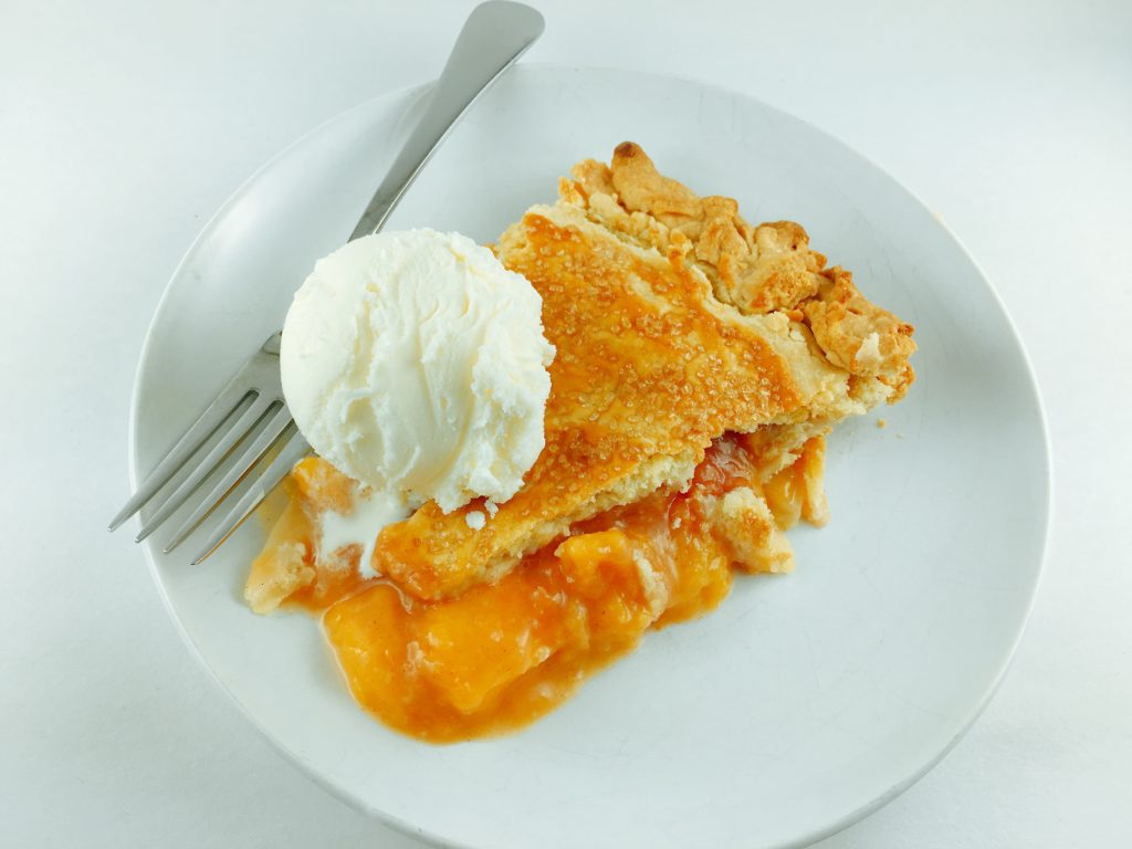 Peach Pie with Ice Cream