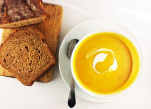 Simple Butternut Squash Soup 