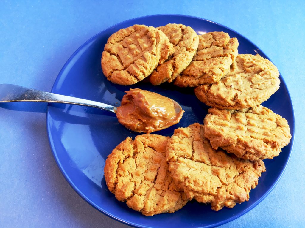 Perfect Peanut Butter Cookies - Hummingbird Thyme