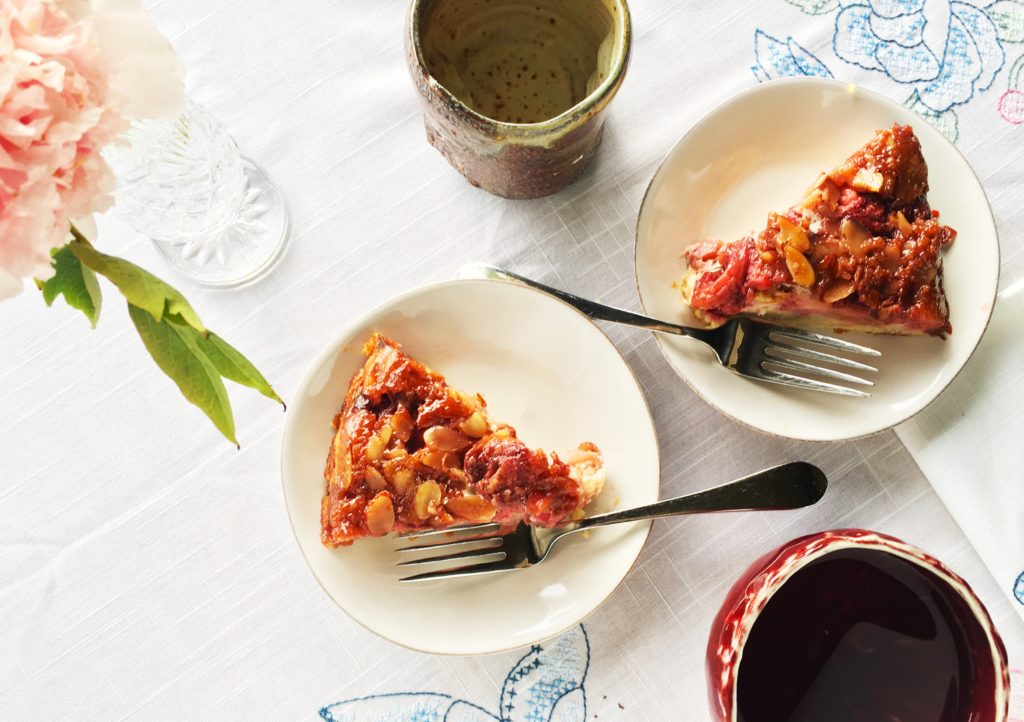 Strawberry Rhubarb Upside Down Cake Recipe