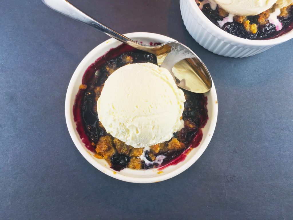 Blueberry Crumble Cornmeal Pistachio Topping