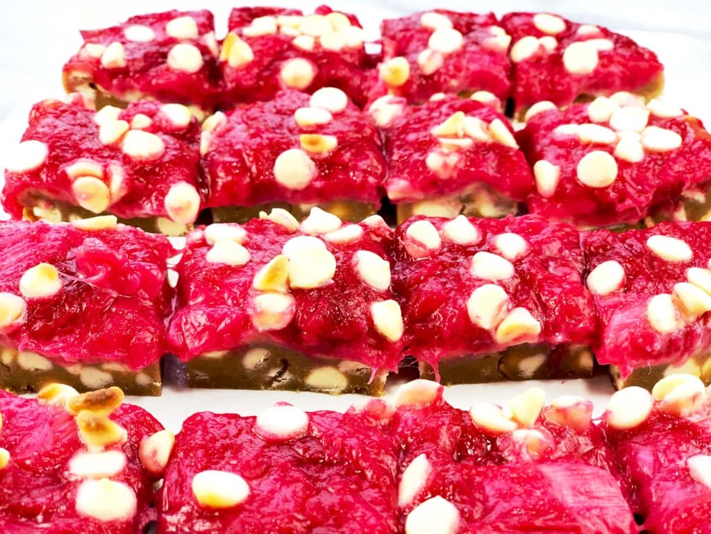 rhubarb-white-chocolate-blondies-hummingbird-thyme