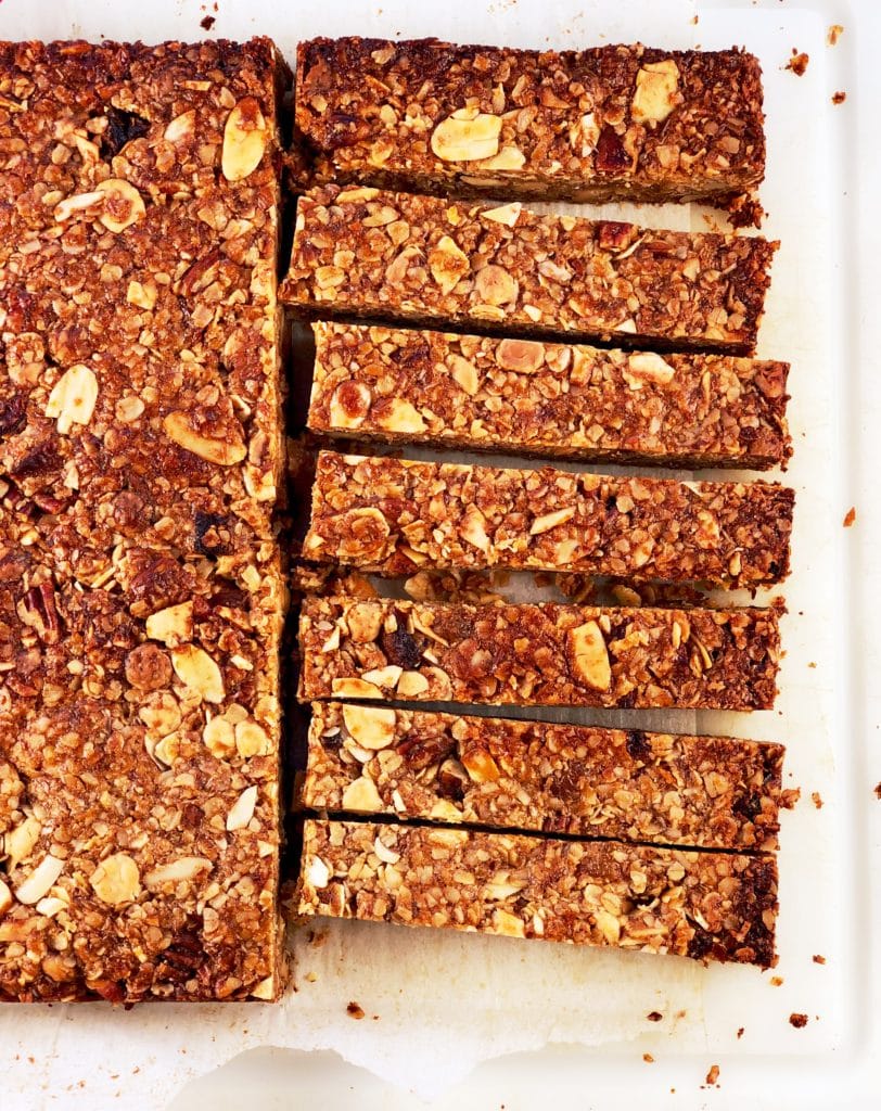 White Chocolate Apricot Granola Bars