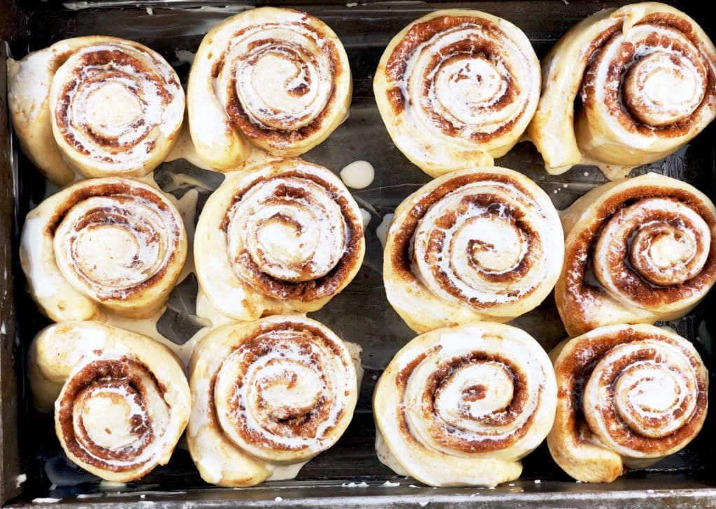 Fluffy Homemade Cinnamon Rolls