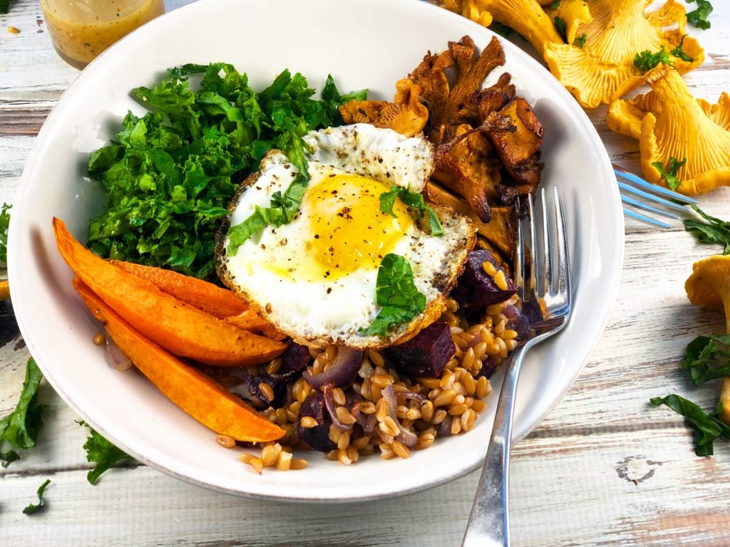 Autumn Farro Chantarelle Bowl