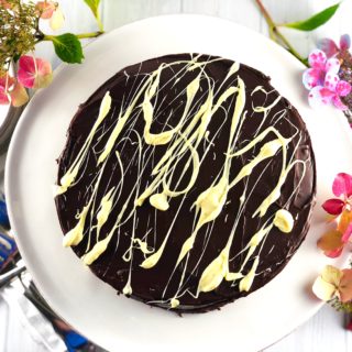 Queen Elizabeth’s Chocolate Biscuit Cake
