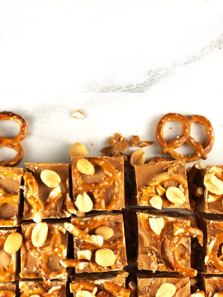 Salty-Sweet Caramelized Bars : HERSHEY'S GOLD