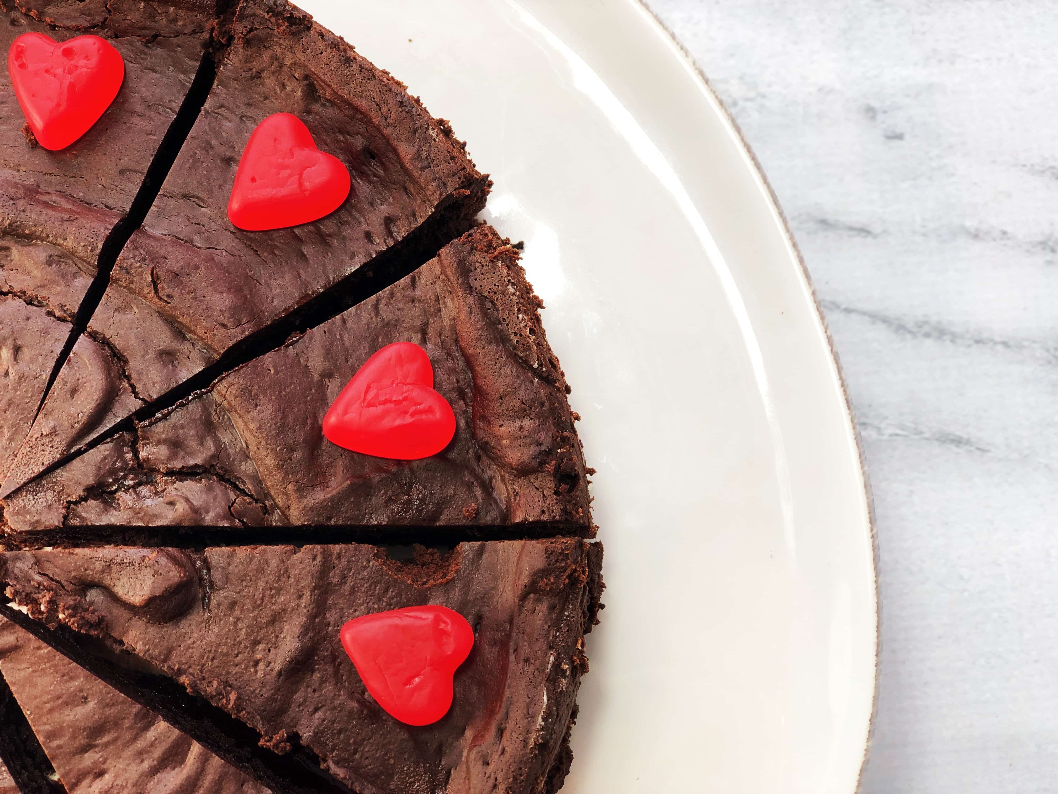 Help baking cake in intricate house-shaped baking pan - Food52