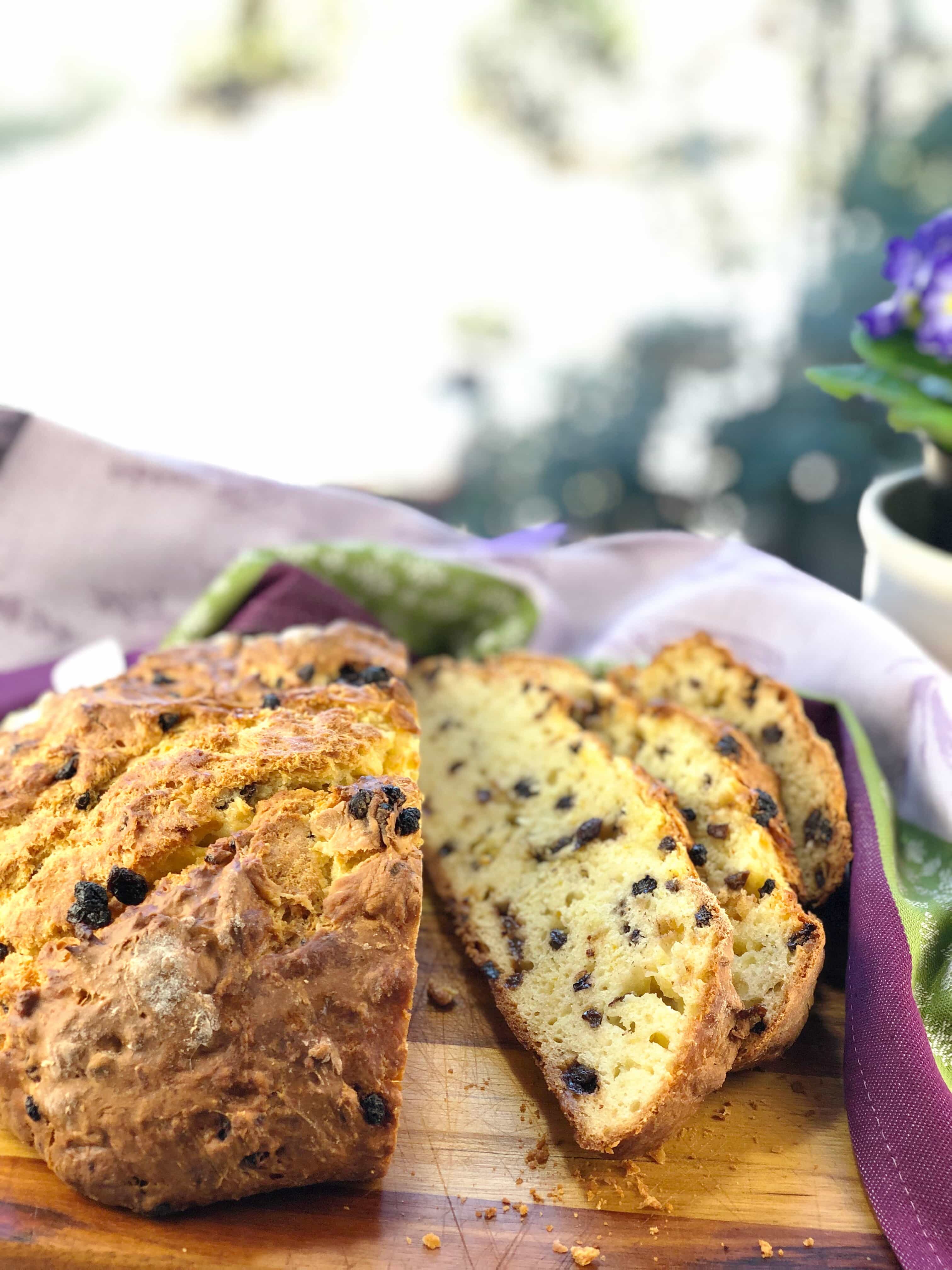 Irish Soda Bread with Currants  Hummingbird Thyme