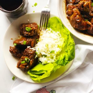 Caramel Pork with rice and lettuce