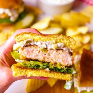 Shrimp Burger {Perfect Texture with Southern Spices} –