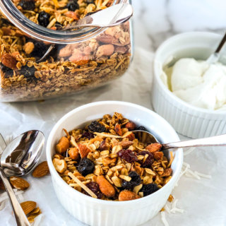 Cherry Granola with almonds and cashews