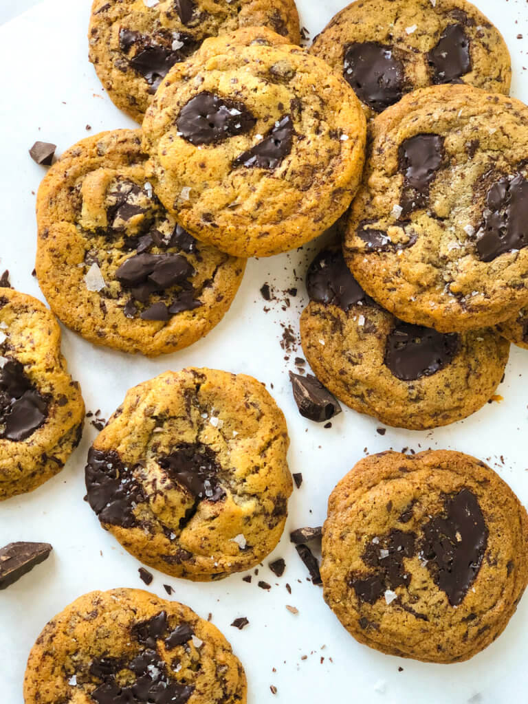 black tahini and dulcey chocolate chip cookies » Hummingbird High