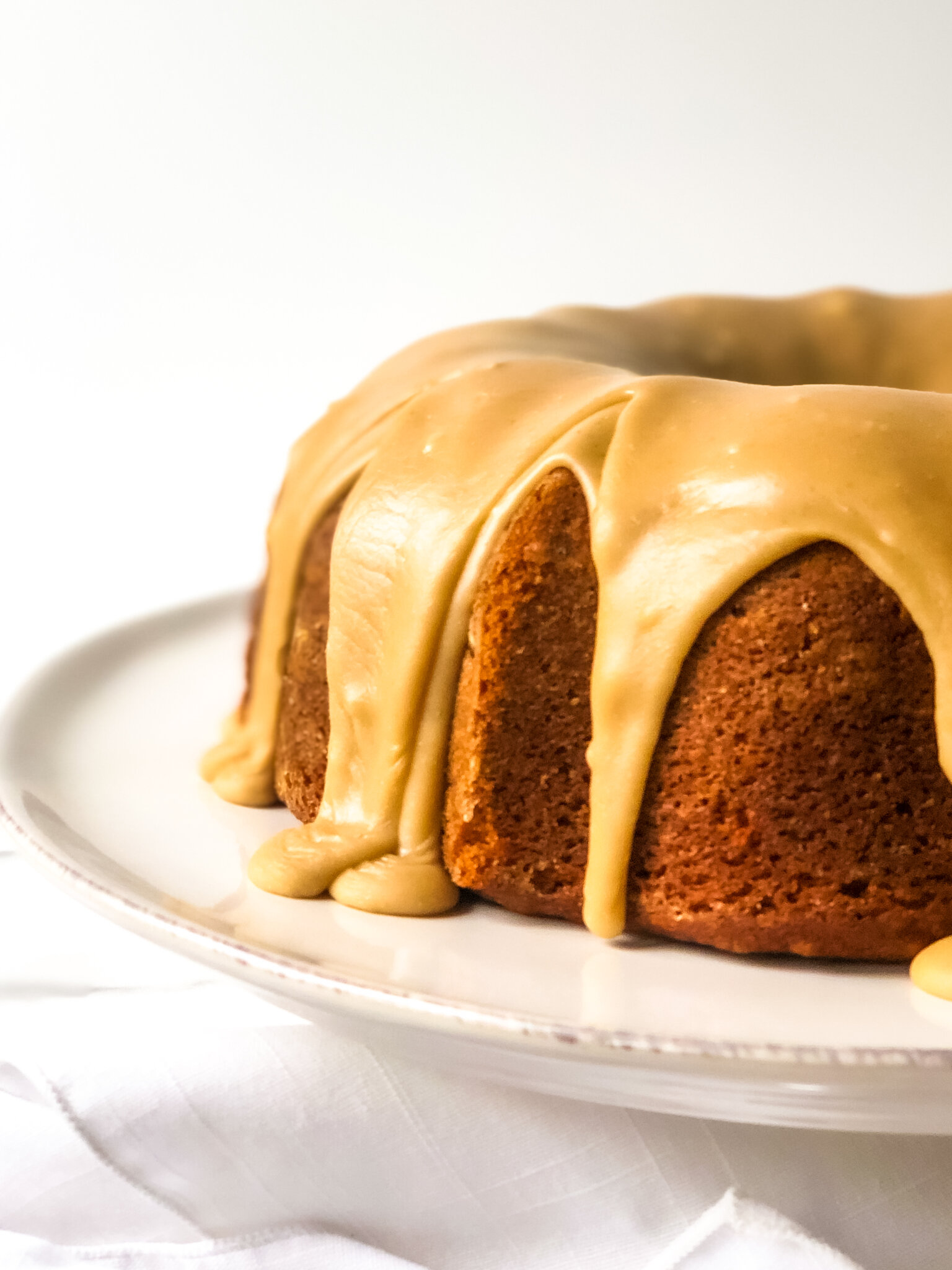 Pumpkin Bundt Cake with Salted Penuche Frosting - Hummingbird Thyme