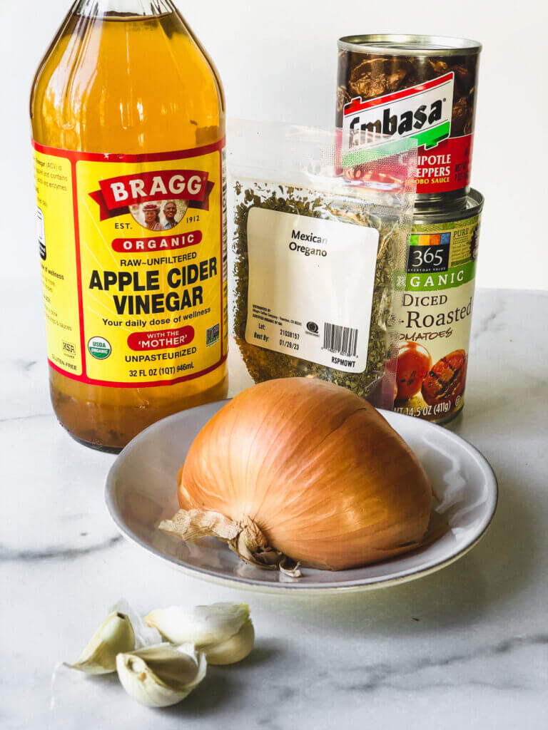 Ingredients for Pollo de Tinga