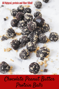 Just 5 ingredients and a few minutes to make and shape these delicious Easy Peanut Butter Chocolate Protein Balls snack! Delicious frozen, too!